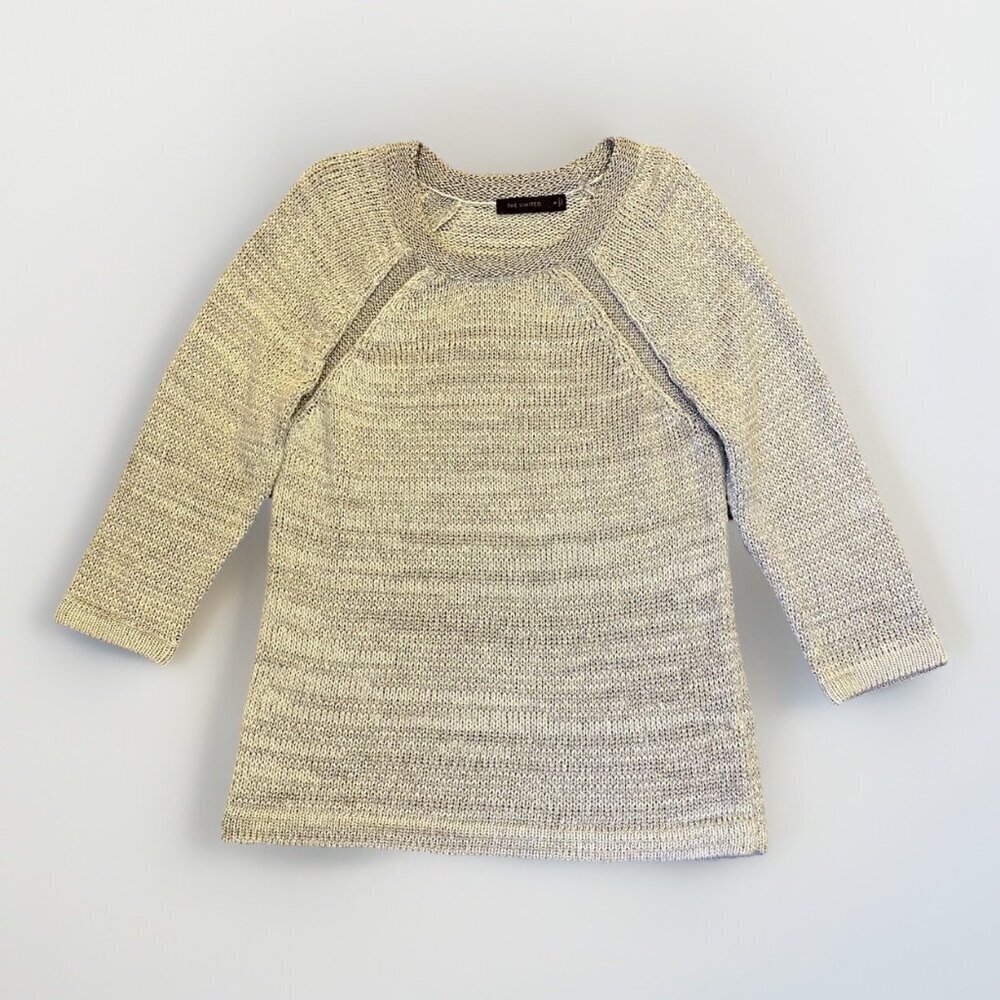 The Limited Women's Sweater Size M Gray Beige Metallic Long Sleeves Pullover EUC